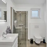Am By Interhome