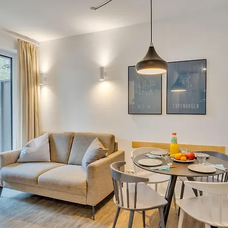 Am By Interhome