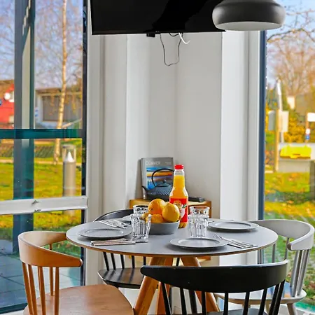 Am By Interhome Daire *